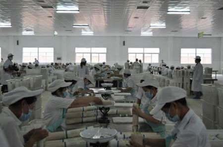 诚信如山 七旬父替子还债330万，家风传承重于金山